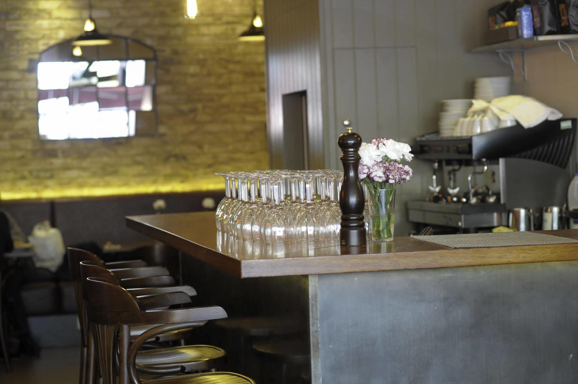 Kings Cross Inn Hotel Лондон Экстерьер фото